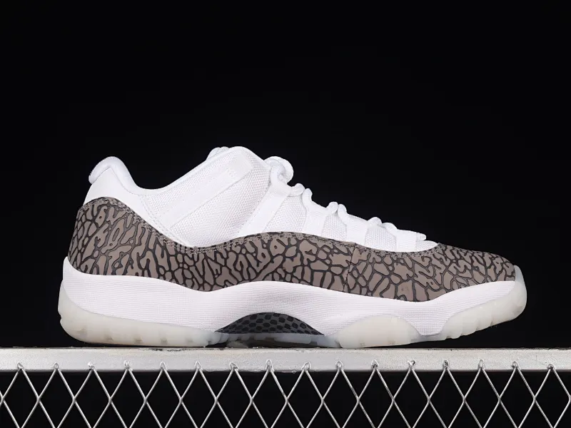 All categories Air Jordan Jordan series basketball shoes Air Jordan 11 F version Air Jordan AJ11 Low "White Cement" AJ11 Joe 11 white cement gray snake pattern genuine carbon AV2187-140